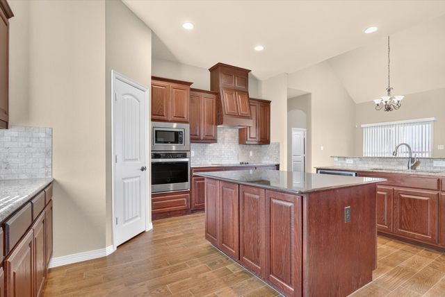 5640 Wilton Terrace, Dish, TX 76247