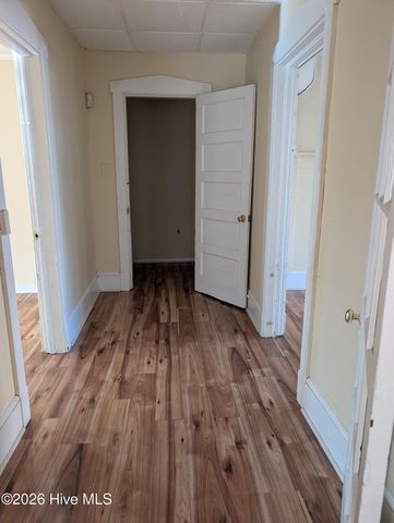 406 Academy Street E, Wilson, NC 27893