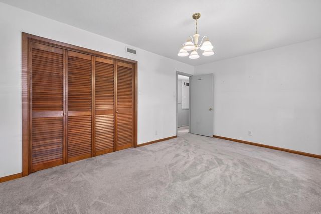 48 N Badalona Drive, Hot Springs Village, AR 71909