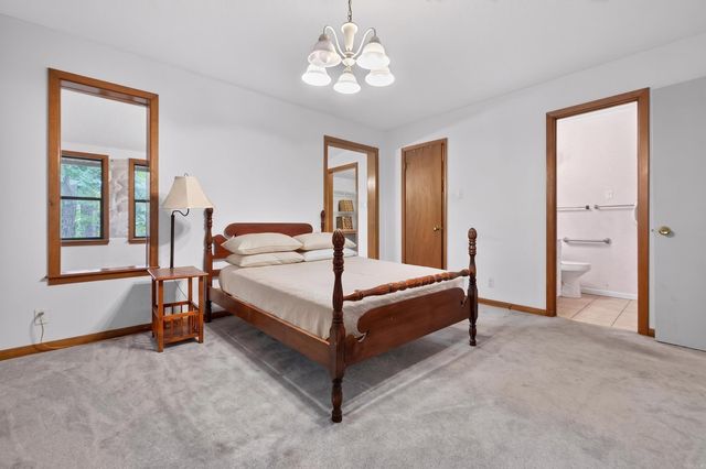 48 N Badalona Drive, Hot Springs Village, AR 71909