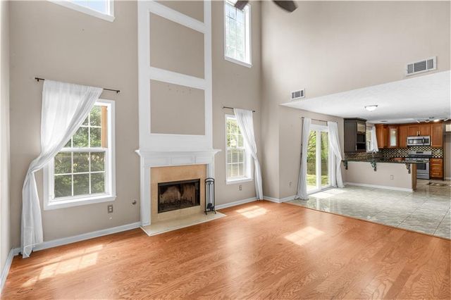 542 Staghorn Lane, Suwanee, GA 30024