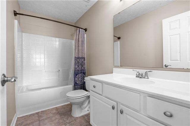 542 Staghorn Lane, Suwanee, GA 30024