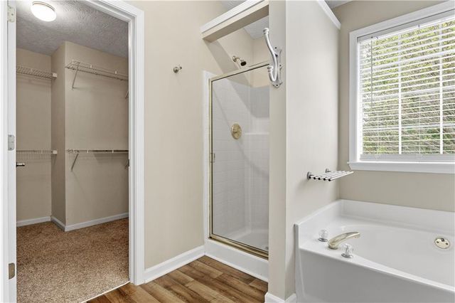 542 Staghorn Lane, Suwanee, GA 30024