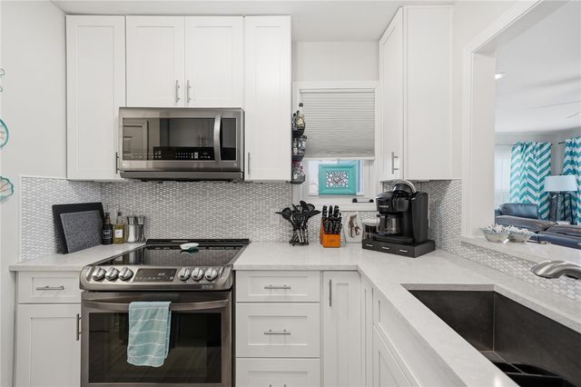 1001 Cape Velero Dr C-2, Rockport, TX 78382