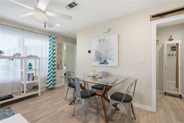 1001 Cape Velero Dr C-2, Rockport, TX 78382