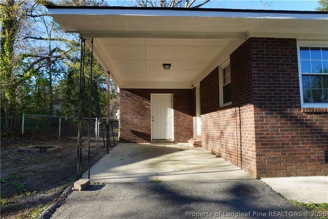 6417 Ginger Circle, Fayetteville, NC 28314