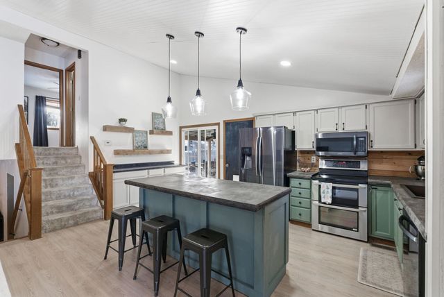 1902 N Floyd, Wichita, KS 67212