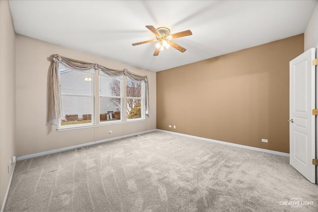 2660 Chesire Court, West Dundee, IL 60118