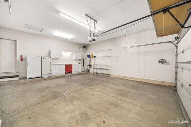 2660 Chesire Court, West Dundee, IL 60118