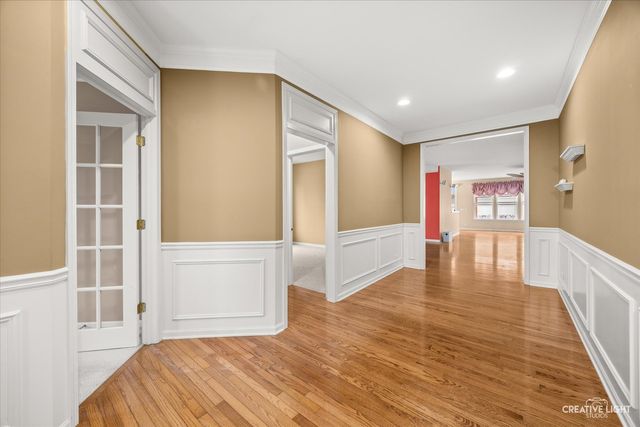 2660 Chesire Court, West Dundee, IL 60118