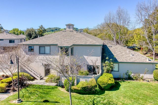29 Sailmaker Ct, San Rafael, CA 94903