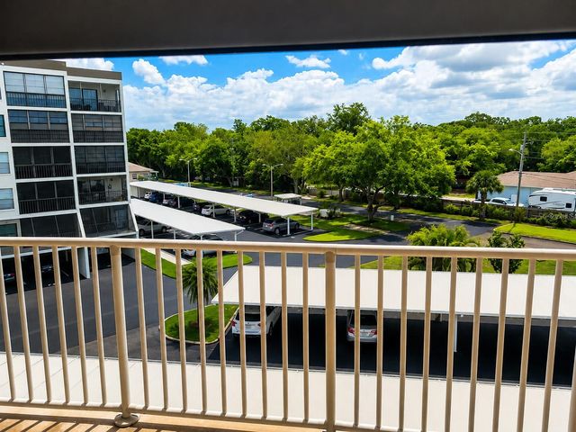 9950 62ND TERRACE N 315, St Petersburg, FL 33708
