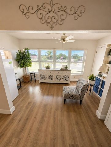 9950 62ND TERRACE N 315, St Petersburg, FL 33708