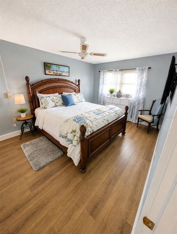 9950 62ND TERRACE N 315, St Petersburg, FL 33708
