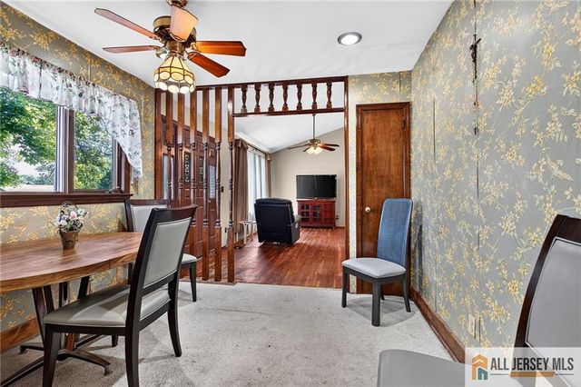 117 Kendall Drive, Parlin, NJ 08859