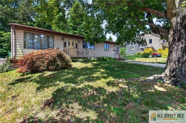 117 Kendall Drive, Parlin, NJ 08859
