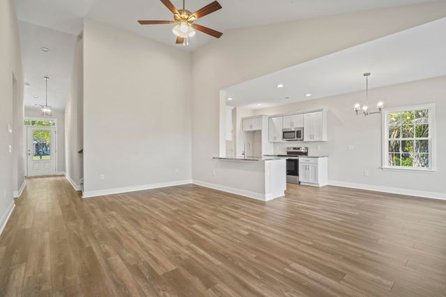 562 Bucks Trail, Longs, SC 29568