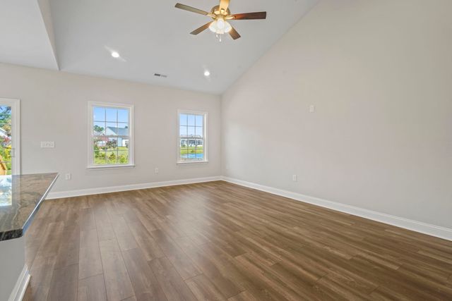 562 Bucks Trail, Longs, SC 29568