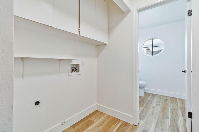 7330 N Woodrow Avenue, Fresno, CA 93720