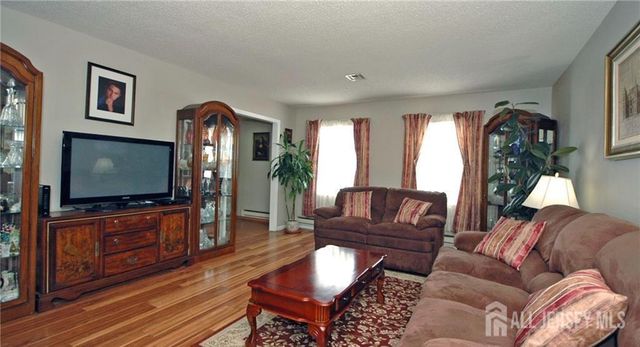 475 Rockport Way A, Monroe, NJ 08831