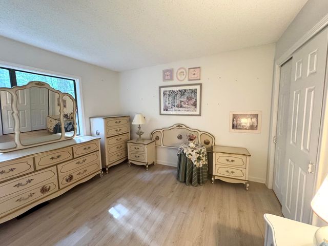 1 MANO WAY, Hot Springs Village, AR 71909