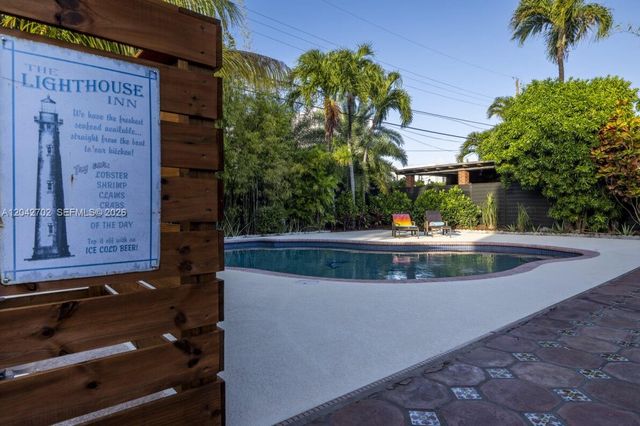 1745 SW 11th Ter 1745, Miami, FL 33135