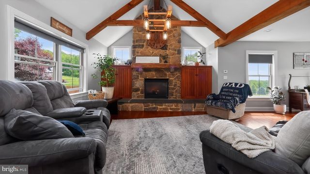 5325-L HAMMOND RD, New Holland, PA 17557