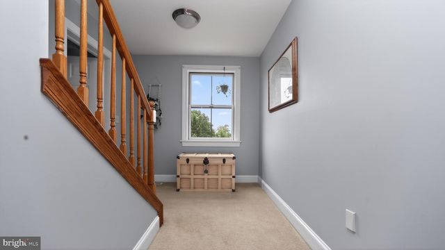 5325-L HAMMOND RD, New Holland, PA 17557