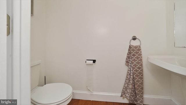 5325-L HAMMOND RD, New Holland, PA 17557