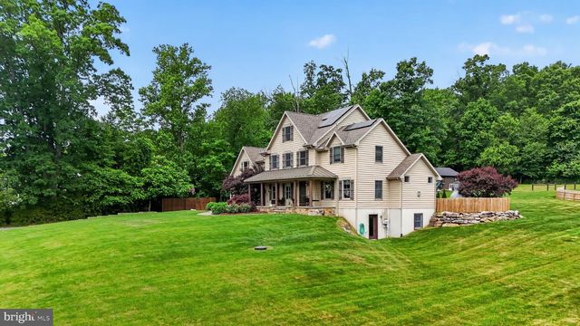 5325-L HAMMOND RD, New Holland, PA 17557