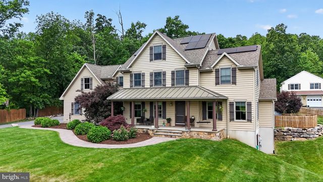5325-L HAMMOND RD, New Holland, PA 17557
