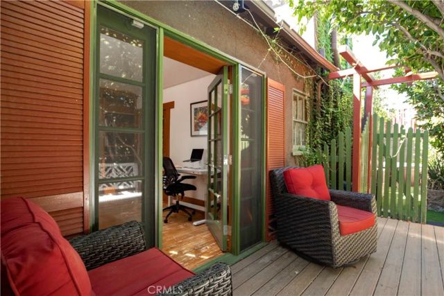 195 Parkwood Avenue, Pasadena, CA 91107