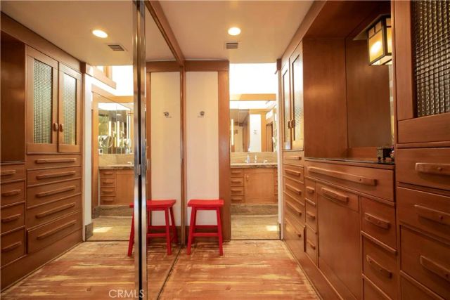 195 Parkwood Avenue, Pasadena, CA 91107