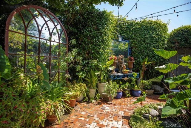 195 Parkwood Avenue, Pasadena, CA 91107