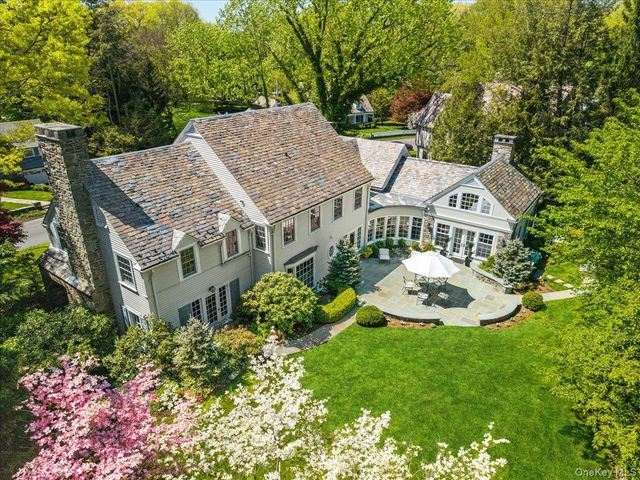 14 Bonnie Briar Lane, Larchmont, NY 10538
