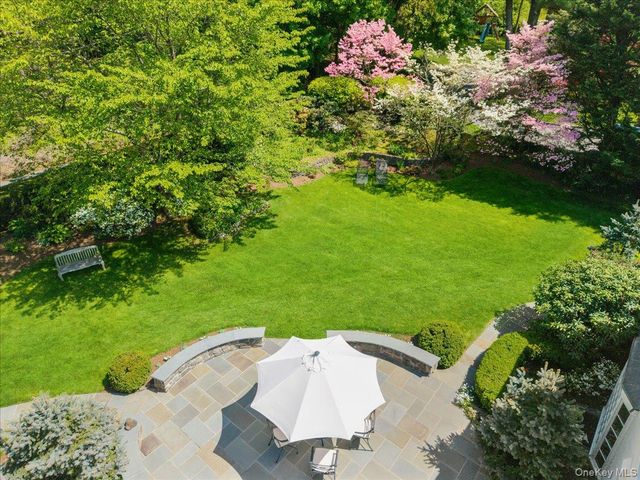 14 Bonnie Briar Lane, Larchmont, NY 10538