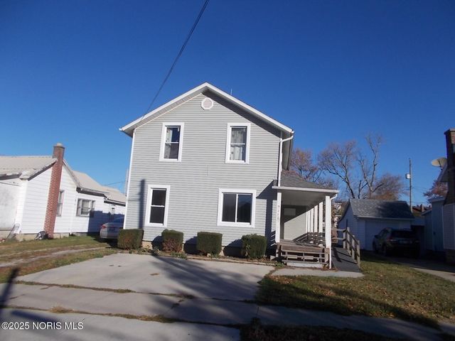 252 W Chestnut Street, Wauseon, OH 43567