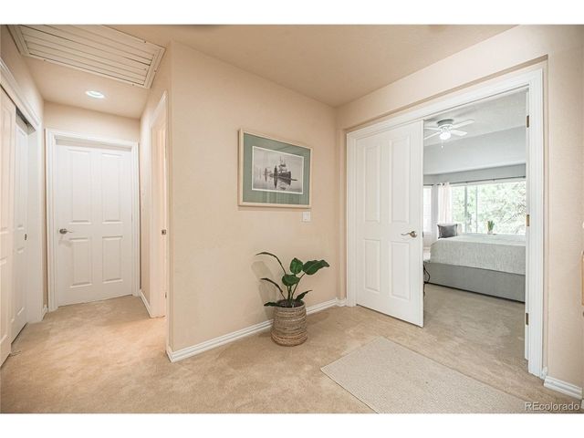 1000 Cochetopa Dr, Larkspur, CO 80118
