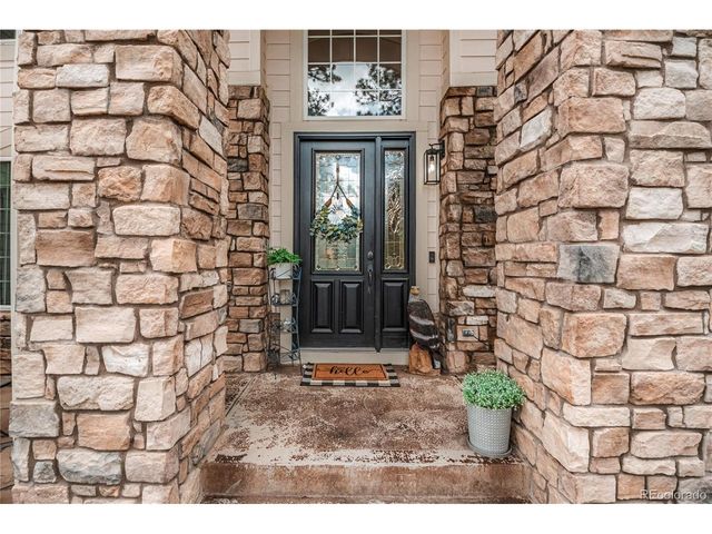 1000 Cochetopa Dr, Larkspur, CO 80118