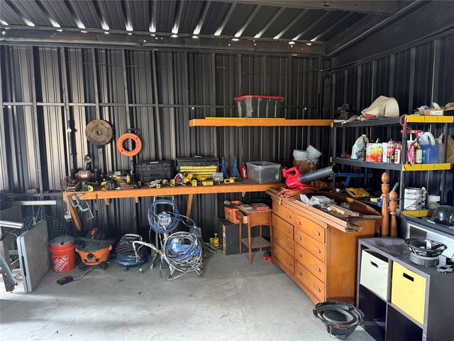 6407 Avenue O, Santa Fe, TX 77510