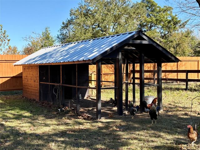 6407 Avenue O, Santa Fe, TX 77510