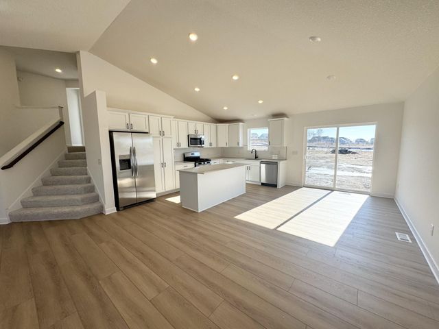 1924 Ironwood Drive, Carver, MN 55315