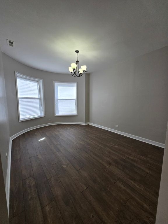 4749 S PRAIRIE Avenue, Chicago, IL 60615 — photo 2