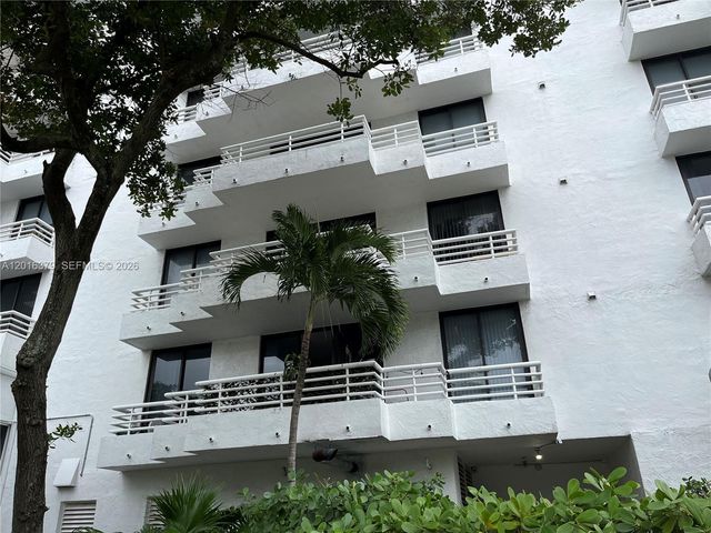 3300 NE 192nd St 206, Aventura, FL 33180