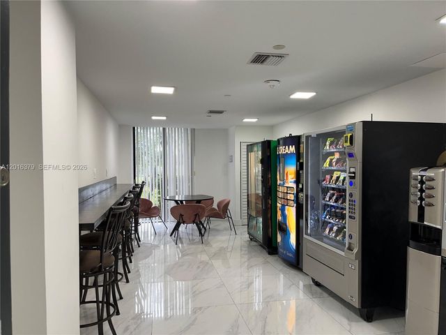 3300 NE 192nd St 206, Aventura, FL 33180