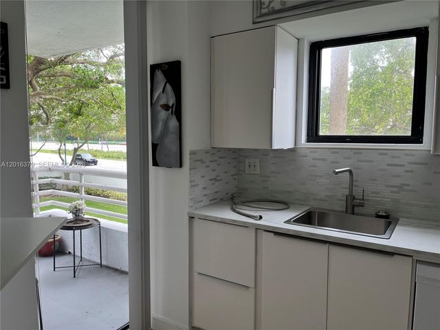 3300 NE 192nd St 206, Aventura, FL 33180