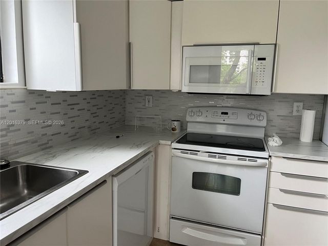 3300 NE 192nd St 206, Aventura, FL 33180