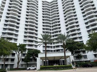 3300 NE 192nd St 206, Aventura, FL 33180
