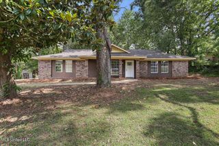1302 Old Vicksburg Road, Clinton, MS 39056