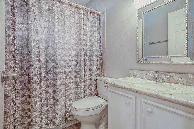 1522 Ramada Drive, Houston, TX 77062